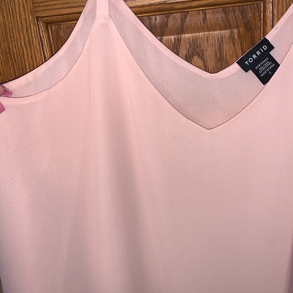 Torrid light pink double layer tank - Picture 2 of 3